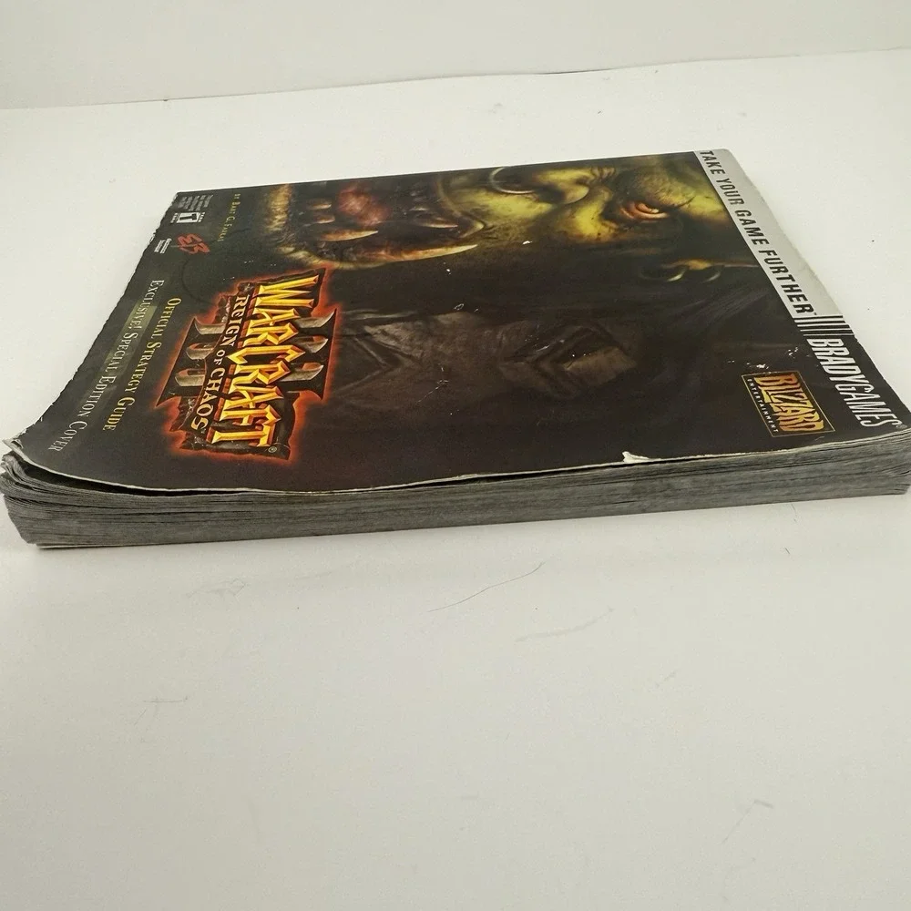 World‎ of Warcraft III Reign of Chaos Brady Games Official Strategy Guide Book